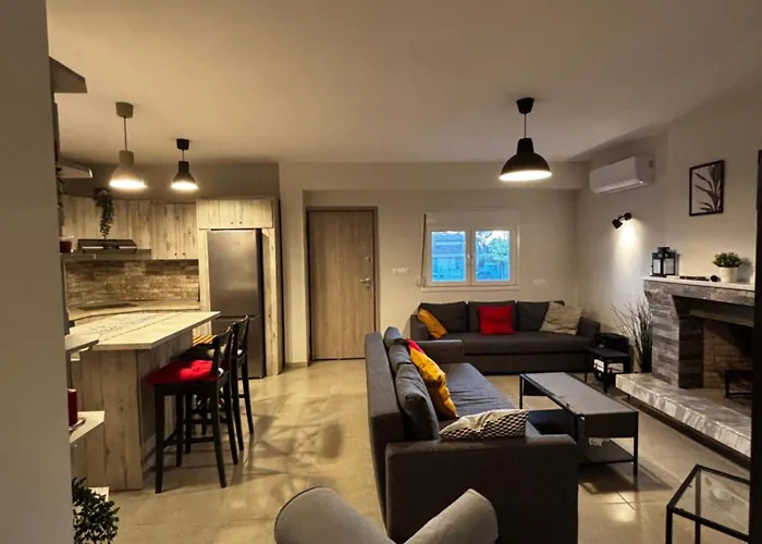 Mediterraneo With Pool & Sea View Escape *