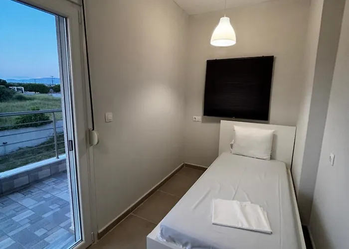 Mediterraneo With Pool & Sea View Escape Villa Nea Kallikrateia