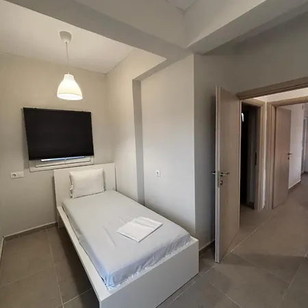 Mediterraneo With Pool & Sea View Escape *
