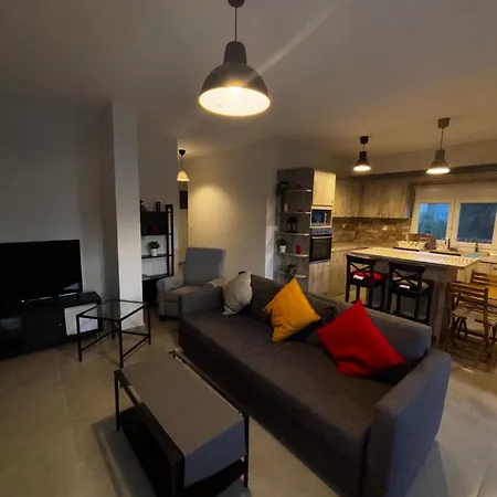 Вилла Mediterraneo With Pool & Sea View Escape *