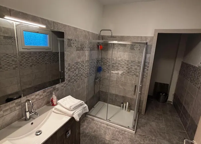 Mediterraneo With Pool & Sea View Escape